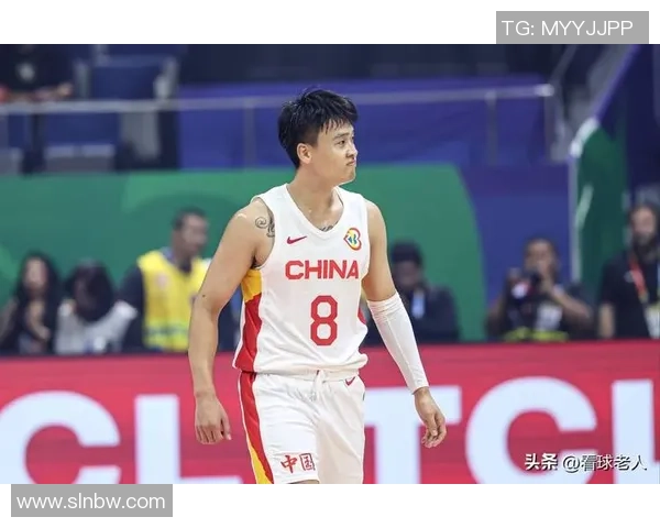 中国蓝男篮队迎战黎巴嫩全力争胜展现团队实力与拼搏精神 中国蓝男篮队迎战黎巴嫩全力争胜展现团队实力与拼搏精神